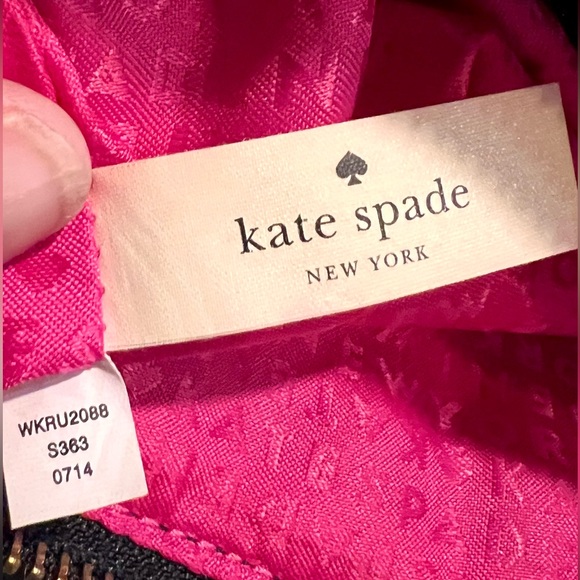 KATE SPADE Black Pebbled Leather Crossbody/Shoulder Bag in EUC!! - Picture 8 of 8